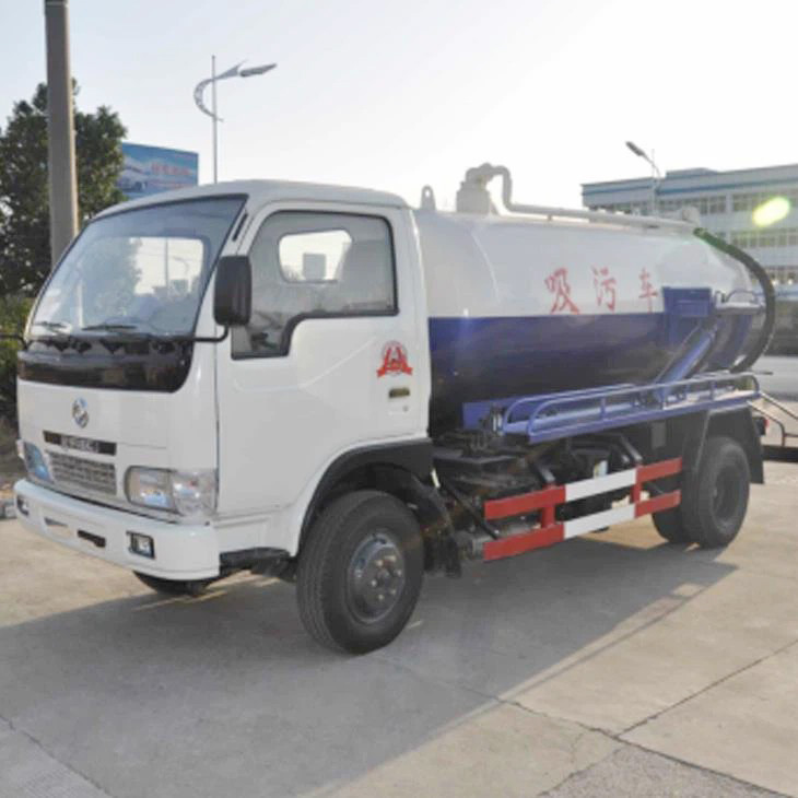 Camion d'aspiration d'eaux usées Dongfeng 4×2 à six roues et 3 mètres cubes