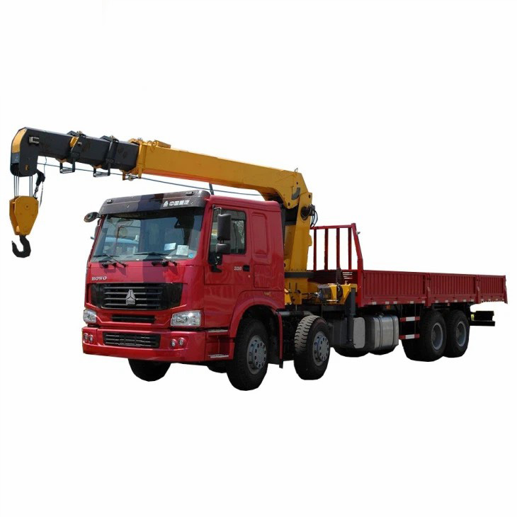 Camion-grue lourd SINOTRUK HOWO 8×4 de 15 et 20 tonnes