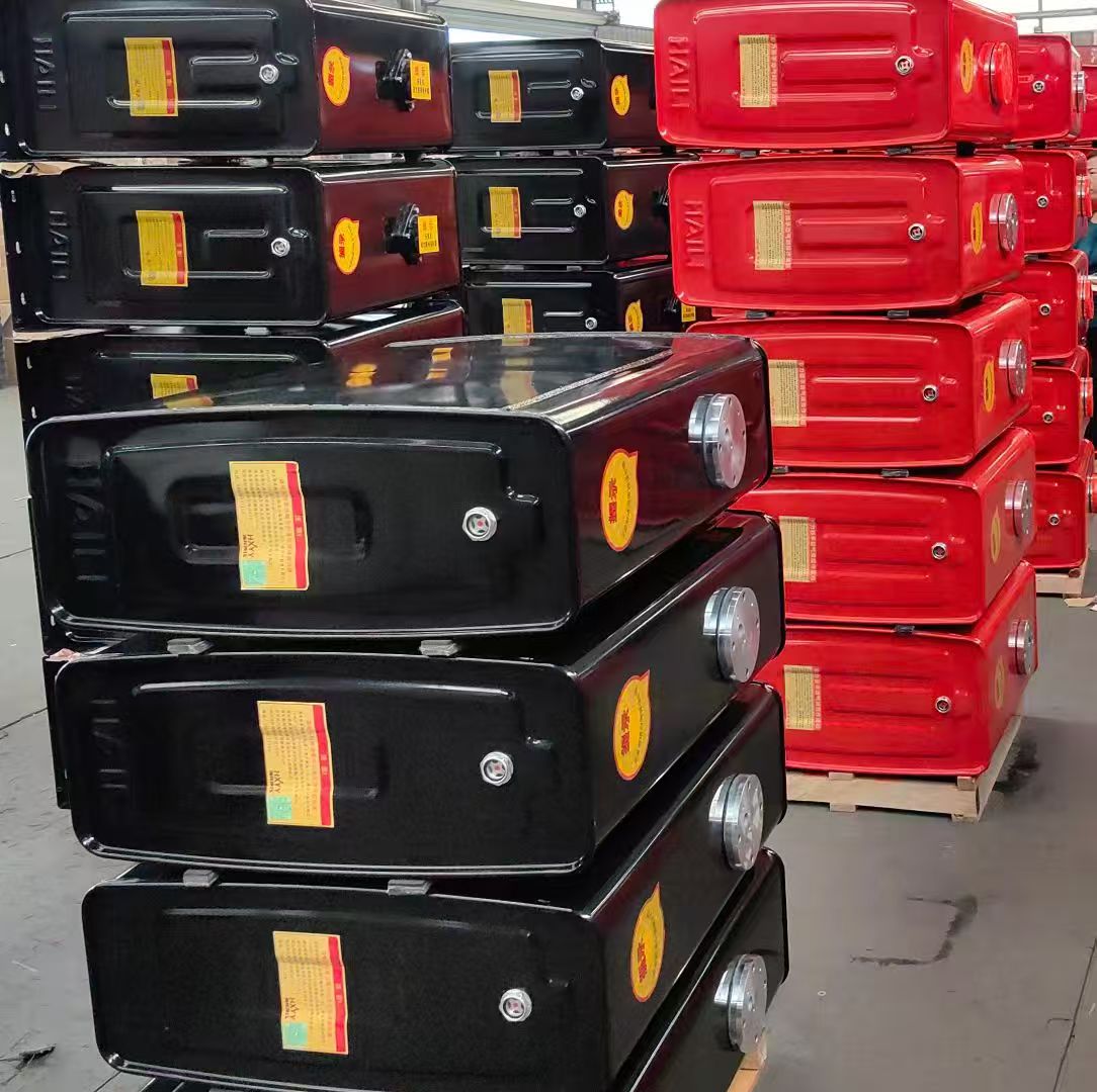 Camions, réservoirs de carburant pour poids lourds