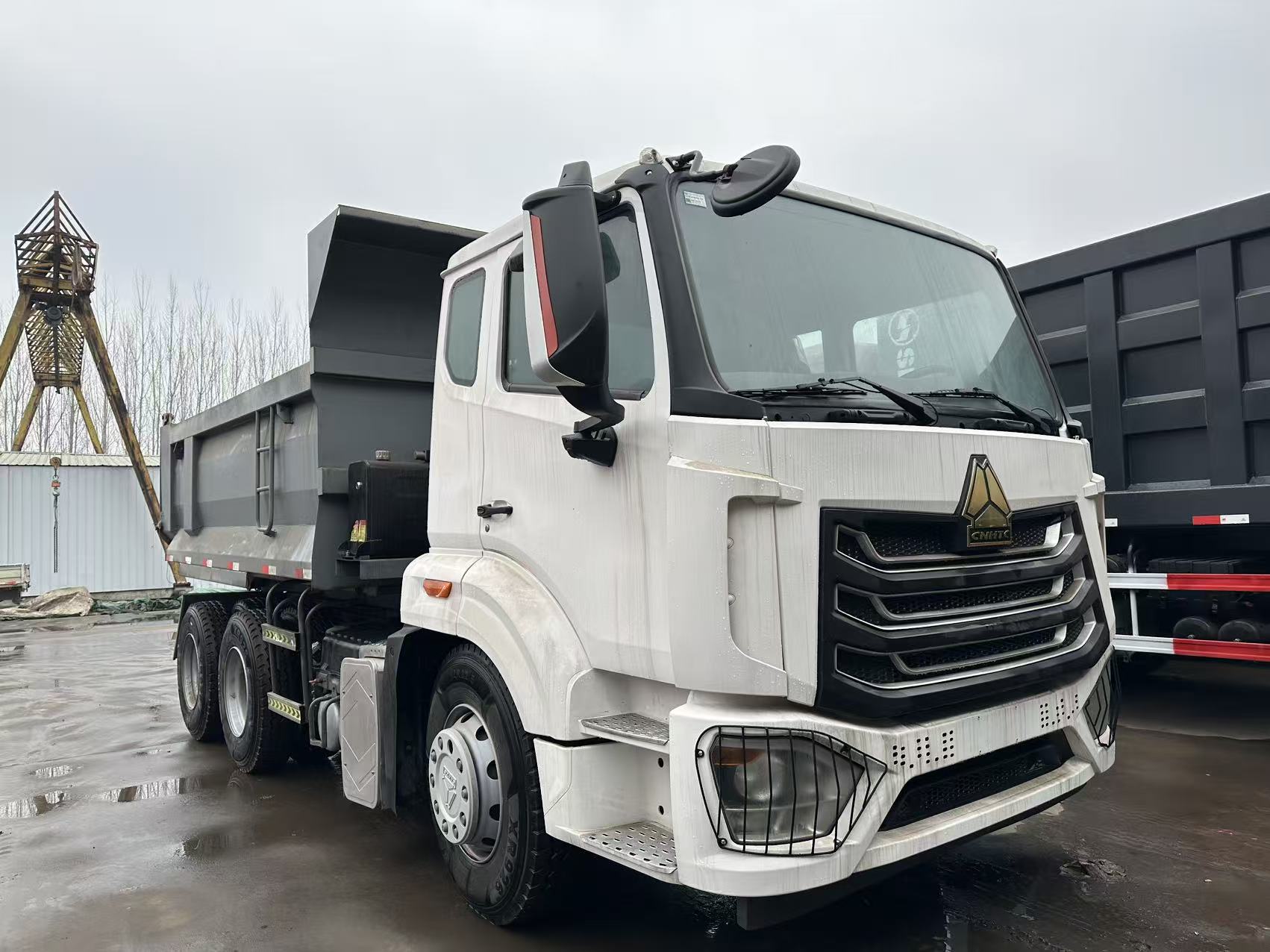 Howan camion à benne basculante