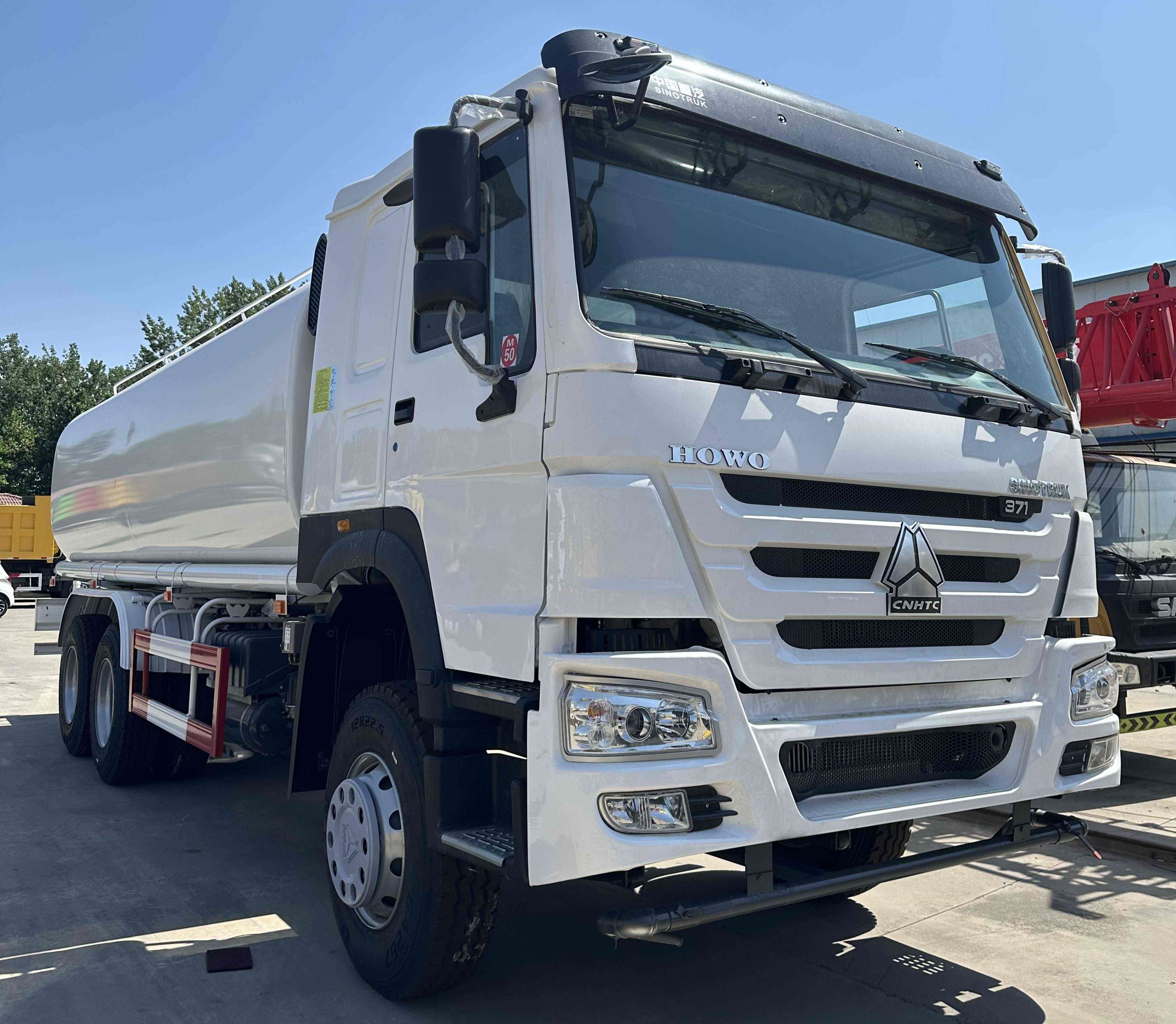 Camion arroseur HOWO 6x4 Sinotruk
